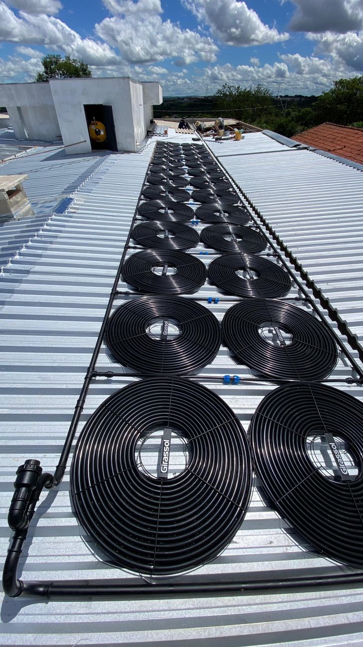 Aquecimento solar instalado no telhado